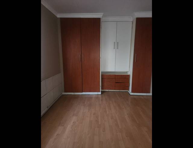 4 BEDROOM PROPERTY TO RENT IN BRAMLEY